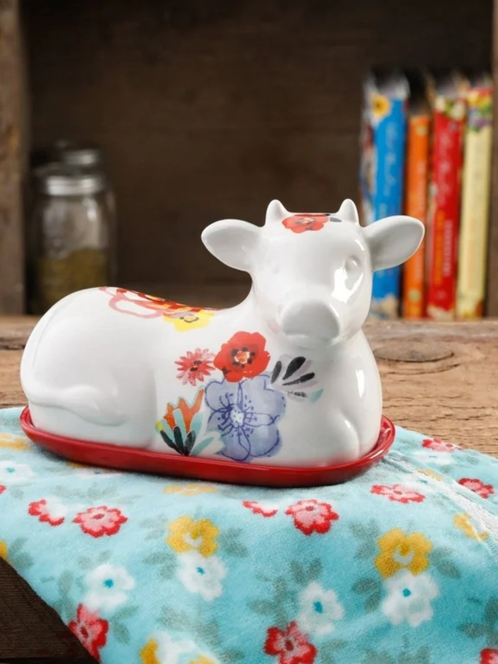 The Pioneer Woman White Floral Cow Butter Dish with Red Base NIB Rare